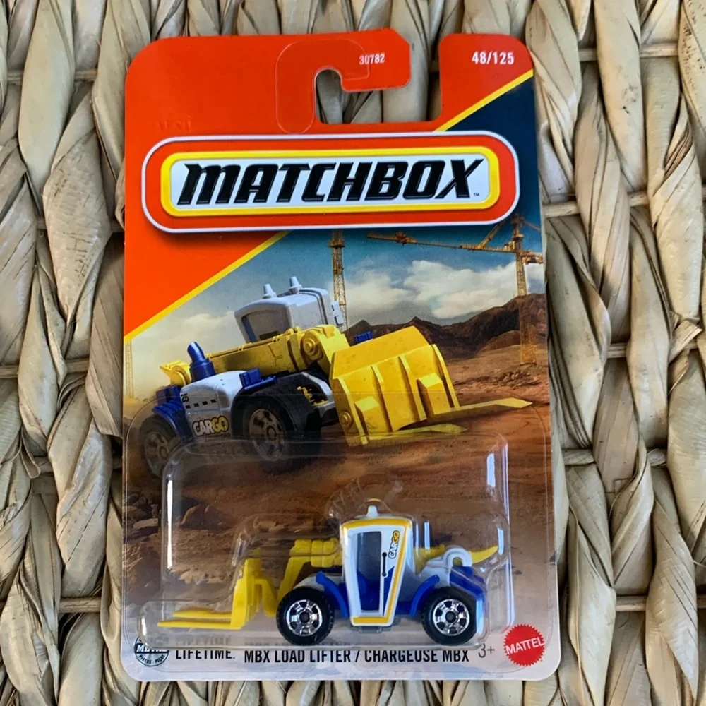 MBX Load Lifter Construction Vehicle Matchbox Toy Truck  New